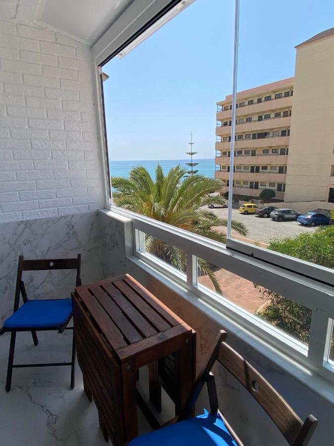 Splendido Appartamento Fronte Mare Vista Spiaggia - Prima Linea Mare Torrevieja Exterior foto